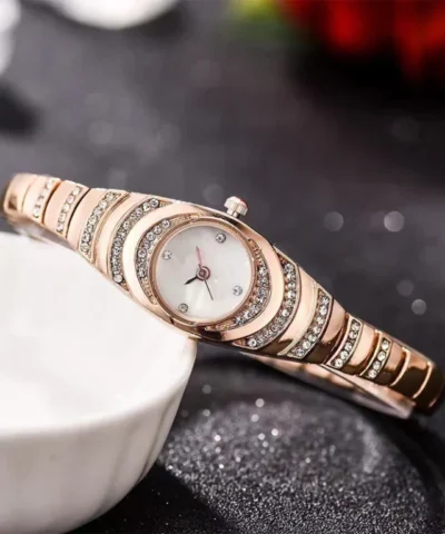 💎Montre bracelet femme avec strass⌚